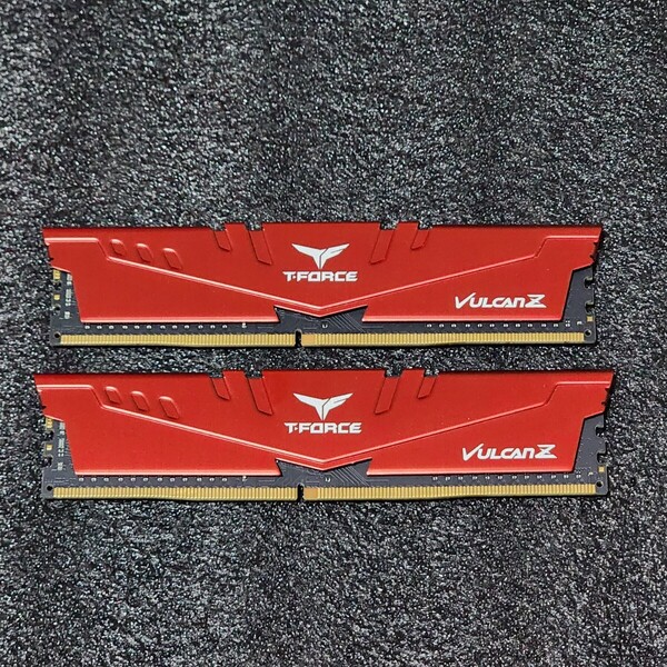TEAMGROUP T-FORCE VULCANZ DDR4-3200MHz 16GB (8GB×2枚キット) 動作確認済み デスクトップ用 PCメモリ
