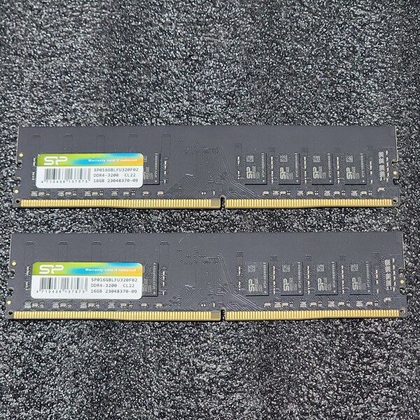 SiliconPower DDR4-3200MHz 16GB (8GB×2枚キット) SP016GBLFU320F02 動作確認済み デスクトップ用 PCメモリ (2)