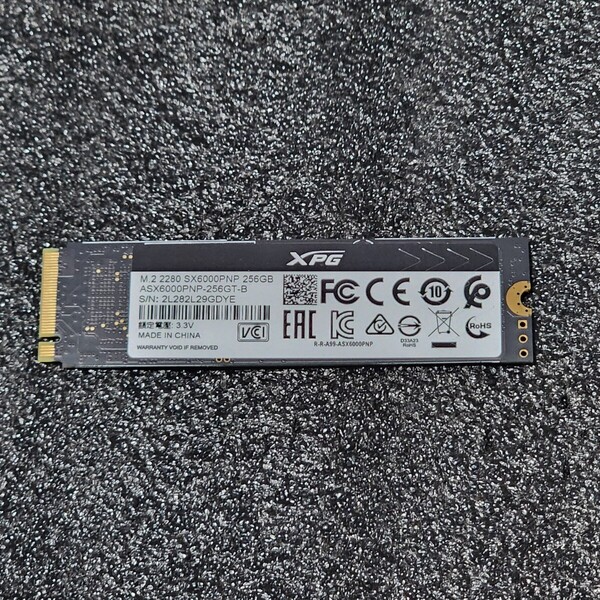 ADATA XPG SX6000PNP 256GB NVMe SSD フォーマット済み PCパーツ M.2 2280 動作確認済み 240GB 250GB