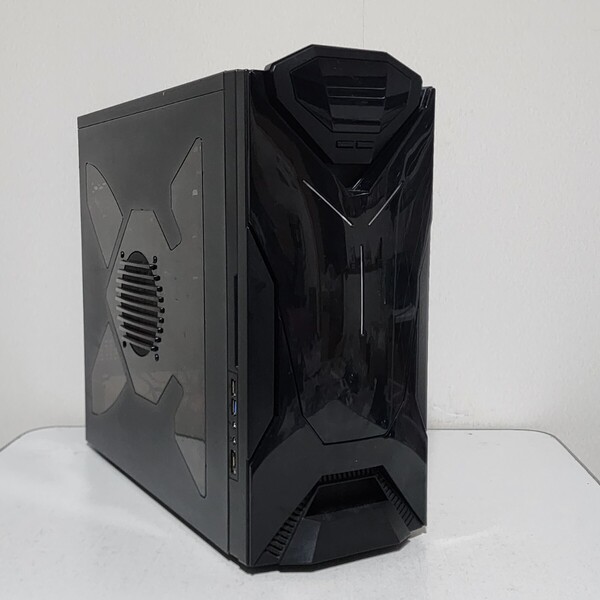 【送料無料】NZXT Guardian 921 RB ミドルタワー型PCケース(ATX) DVDドライブ搭載