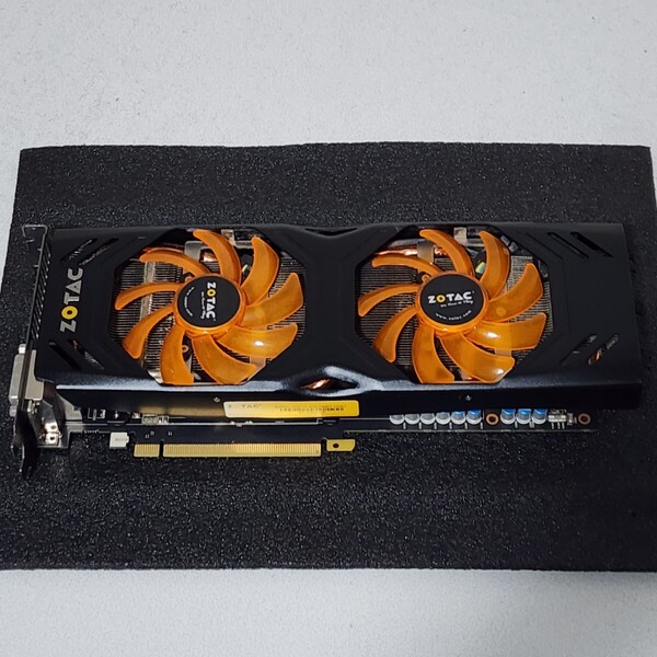 ZOTAC GEFORCE GTX770 4GB GDDR5 動作確認済み PCパーツ グラフィックカード PCIExpress