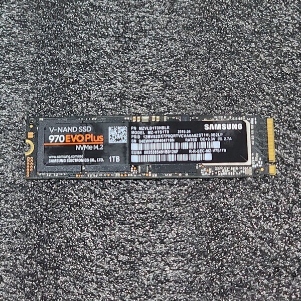 SAMSUNG SSD 970 EVO Plus(MZ-V7S1T0) 1000GB/1TB NVMe SSD フォーマット済み PCパーツ M.2 2280 動作確認済み 960GB