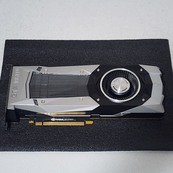 ELSA NVIDIA GEFORCE GTX1080Ti Founders Edition 11GB GDDR5X 動作確認済み PCパーツ グラフィックカード PCIExpress