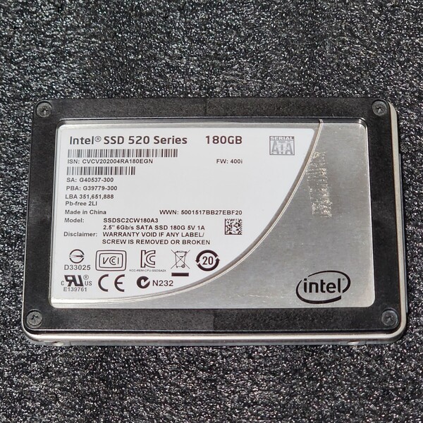 INTEL SSD 520 SERIES(SSDSC2CW180A3) 180GB SATA SSD 正常品 2.5インチ内蔵SSD フォーマット済 PCパーツ 動作確認済