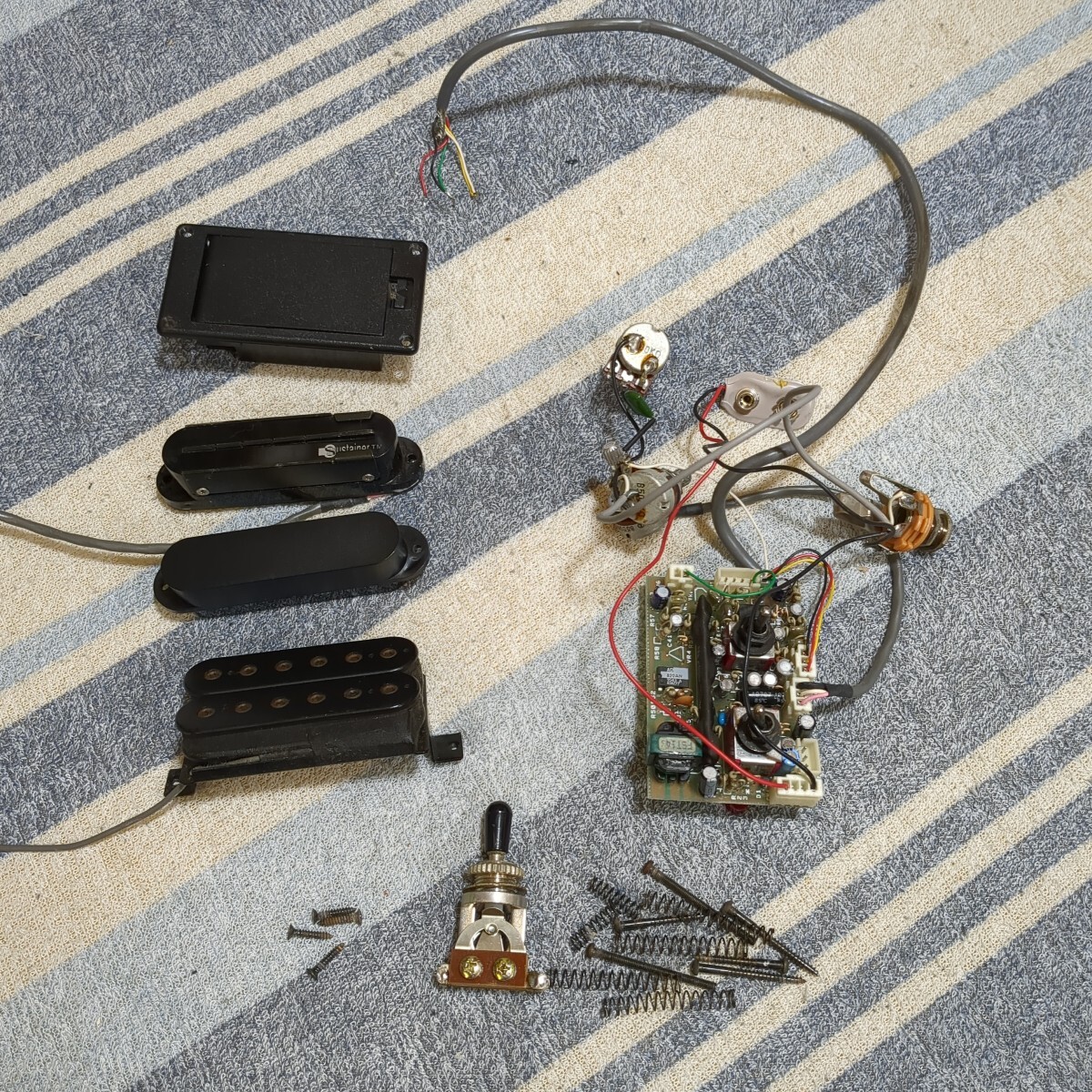 【ジャンク】サスティナー セット アッセンブリ + THS-1 Yahoo!オークション -「サスティナー」(パーツ) (エレキギター