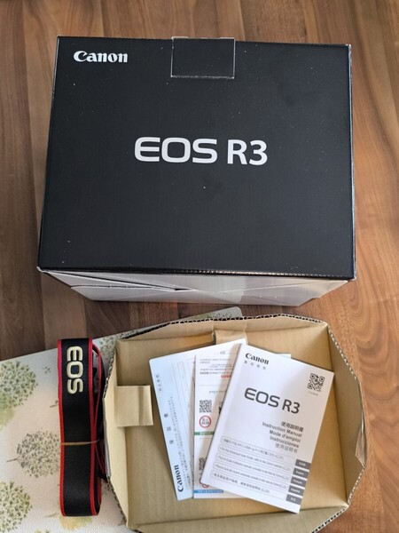 canon キャノン eos r3 元箱 マニュアル、保証書、ストラップのみ、カメラありません