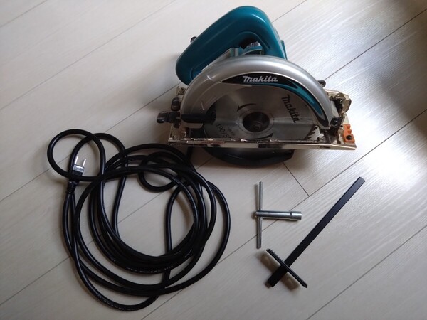 ◆送料無料◆マキタマルノコ/190mm/5834BA◆パワーオビタルサンダー・EOS-250R◆トリーマ・TR340◆計3点