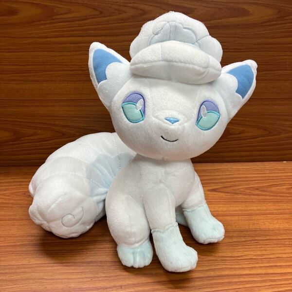 ロコン Pocket Monsters ポケットモンスター ポケモン ぬいぐるみ フィギュア キャラクター アミューズメント アローラロコン