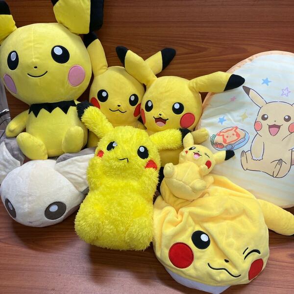 ピカチュウ ピチュー 8体 Pocket Monsters ポケットモンスター ポケモン ぬいぐるみ フィギュア キャラクター アミューズメント