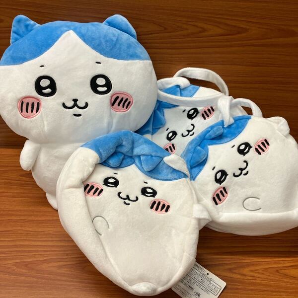 ちいかわ ハチワレ 4体 ぬいぐるみ アミューズメント プライズ タグ付き セット まとめ リュック ふわふわバッグ 寝そべり