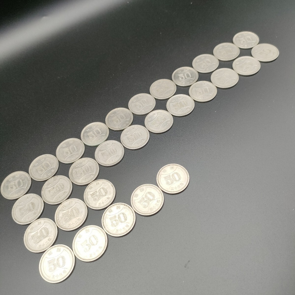 *. дыра нет старый 50 иен монета *30 листов никель . старая монета монета Showa 30 год /31 год /32 год /33 год коллекция редкий текущее состояние товар 