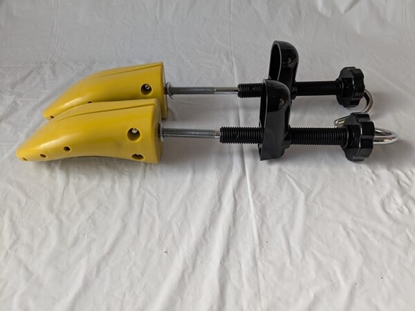 木製 シューキーパー 最大全長 およそ19cm 最小全長 およそ28cm シューストレッチャー 中古・現状・即決 管理№ 8224