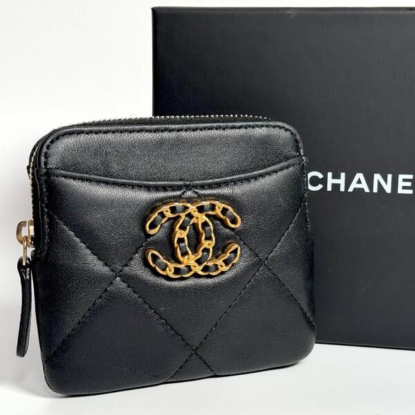 CHANEL フラグメントケース 19 ディズヌフ ラムスキン コインケース カードケース 財布 ウォレット 革小物 本革 レザー ブラック 黒