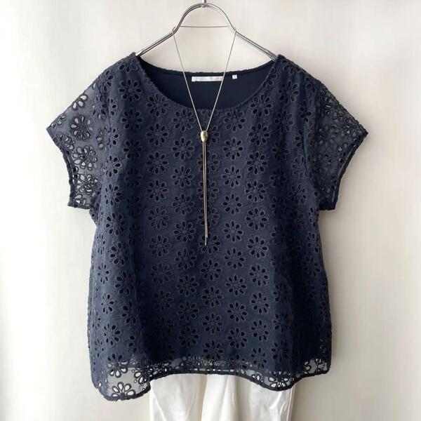 ほぼ未使用 ドゥクラッセ カットワーク刺繍 半袖カットソー レディース 紺 ネイビー サイズXXL 3L 13号 手洗い可