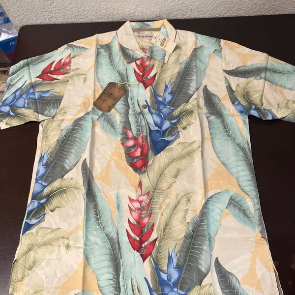 新品TOMMY BAHAMA トミーバハマ シルクアロハシャツ 33739 USAサイズS PI