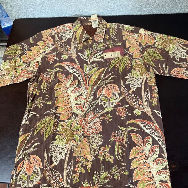 新品TOMMY BAHAMA トミーバハマ シルクアロハシャツ 32636 USAサイズS BR