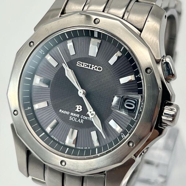 稼働品 セイコー SEIKO ブライツ チタン 腕時計 メンズ ソーラー 黒文字盤 デイト シルバー チタニウム 7B22-0AC0 ブラック