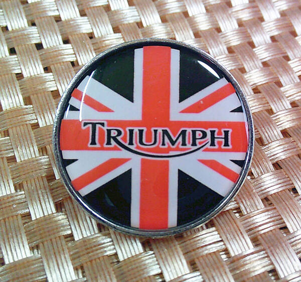 《円型昔風TP英国旗》レトロ■新品『TRIUMPH トライアンフ』ユニオンジャック 金属ピンバッジ■イギリス ■単車 バイク オートバイ 二輪車