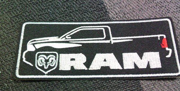 《黒灰RM羊車》車魂◆激渋ダッジ・ラム RAM アメリカ アメ車 羊ロゴ 刺繍ワッペン◆自動車 ピックアップトラック モータースポーツ