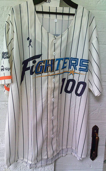 C50TH《新品》北海道日本ハム 50周年 限定ユニフォーム 背番号100■応援 日ハム ファイターズ FIGHTERS☆プロ野球 スタジアム観戦