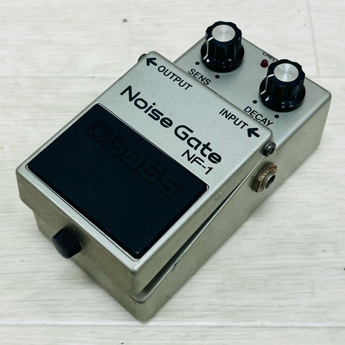 BOSS NF-1 ノイズゲート 日本製 ねじ止めノブ Yahoo!オークション -「boss nf-1」の落札相場・落札価格