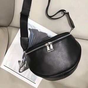 ショルダーバッグ ボディバッグ ブラック 斜め掛け 大容量 黒 斜め掛けバッグ ショルダーバッグ