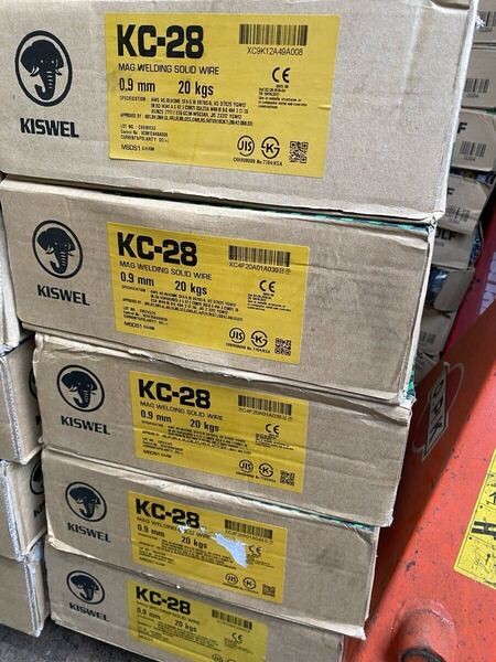 ■1箱20kgの値段■注)箱破れ等あり■KISWEL キスウェル KC-28 0.9mm溶接ワイヤー■未使用品⑤