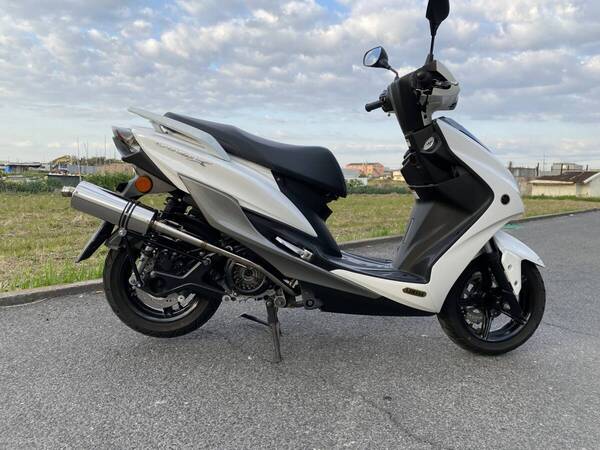 ガレージ バル製 4.5型シグナスX レース用マフラー タイプ3 消音100φサイレンサー仕様