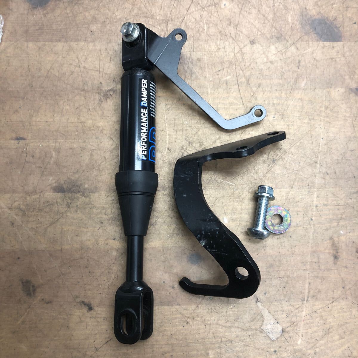 ヤマハ　パフォーマンスダンパー ABARTH COX ボディダンパー (ヤマハ パフォーマンスダンパー)595