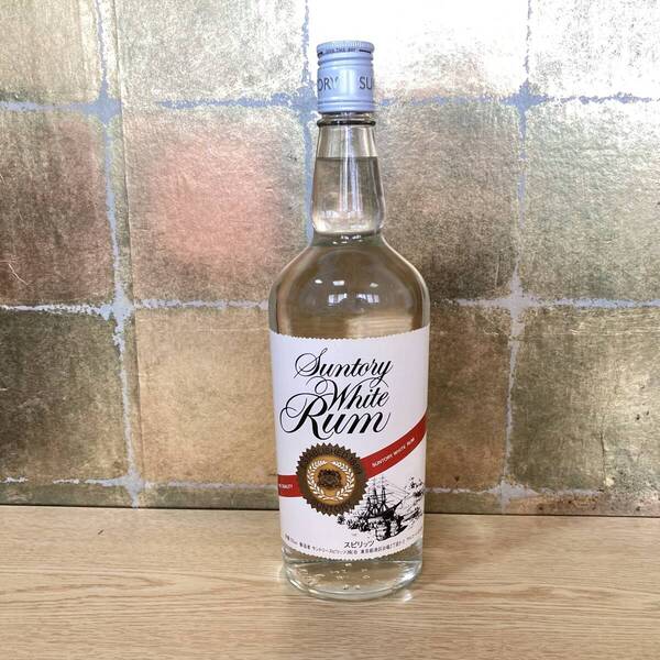 【サントリー】ラム お酒 未開栓 ラム ホワイト リキュール 720ml アルコール40% 古酒