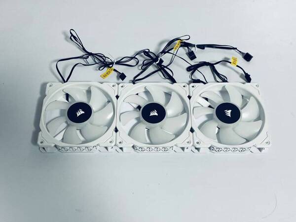 K10 未使用 3個セット CORSAIR RGBケースファン 12cm 120m 31-006669 RWFO041 12V - 0.225A