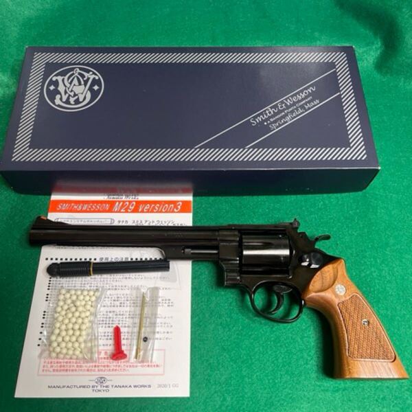 タナカ★S&W M29 8-3/8インチ ver.3スチールフィニッシュ ペガサスガスガン 約70m/s +ウェイト木製グリップ交換済/トラビス