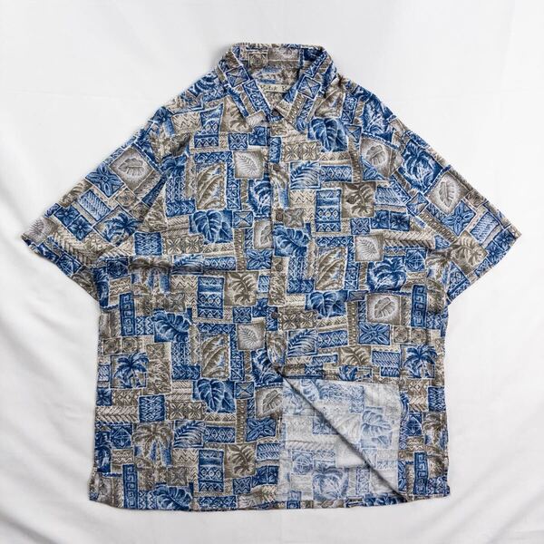 US Vintage 90s Batik Bay レーヨン ココナッツ調ボタン リーフ ヤシ 幾何学模様 プリミティブ エスニック ハワイアン アロハ 総柄シャツ