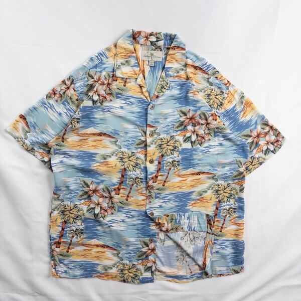 US Vintage 90s Island Shares レーヨン オープンカラー 開襟 ビーチ ヤシ パーム ハイビスカス ウッドボタン ハワイアンアロハ 総柄シャツ