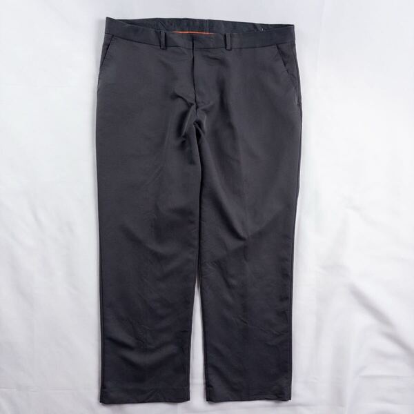 US Vintage 00s DOCKERS ポリエステル ツイル ノータック グレー アッシュ 灰色 光沢 とろみ ドレープ ドレス スラックス トラウザーズ