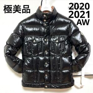 【極美品】 価格262,200円 MONCLER ライダース型 ダウンジャケット ブラック 黒 軽量