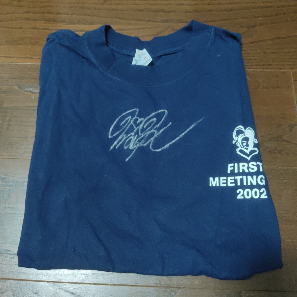 倉木麻衣FIRST MEETING 2002直筆サイン入り☆Tシャツ紺色Mサイズ