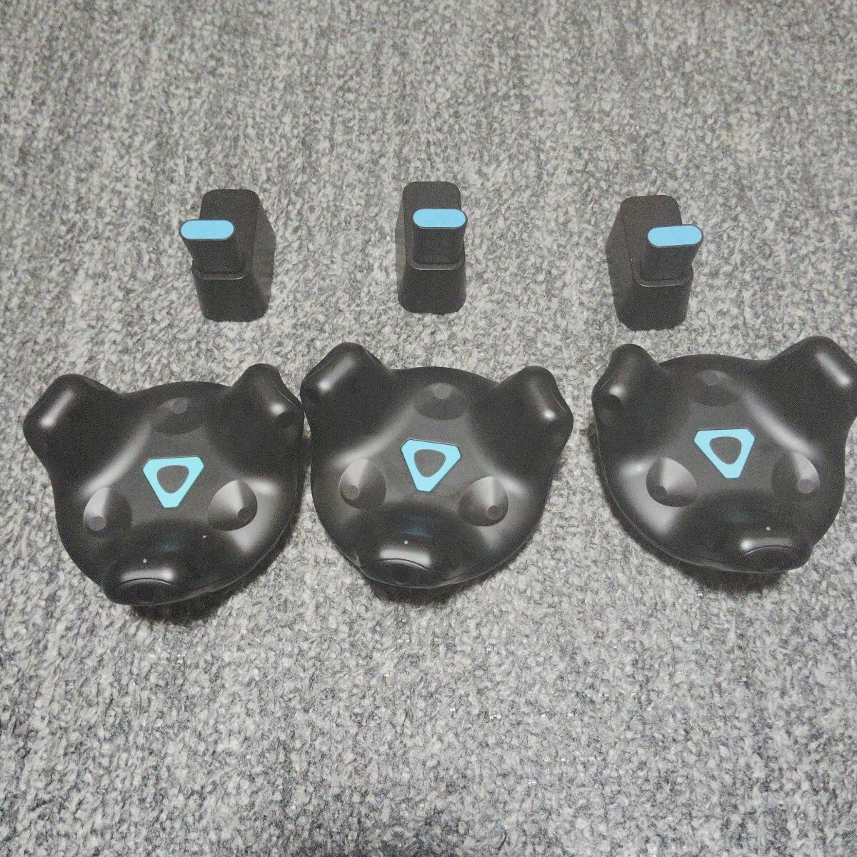 Yahoo!オークション -「vive tracker」(その他) (周辺機器)の