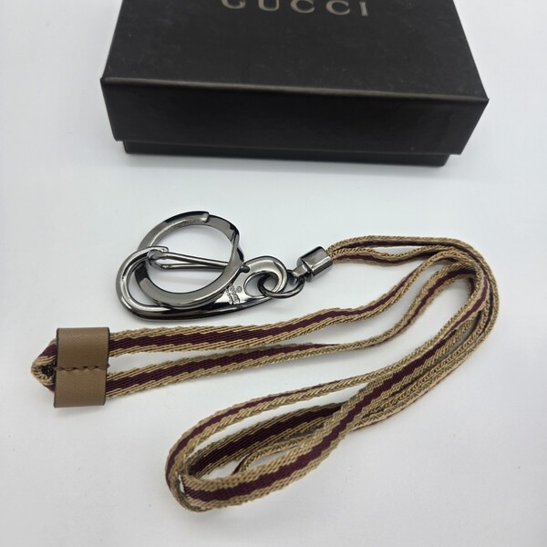 箱付き GUCCI グッチ キーホルダー キーリング ネックストラップ GG