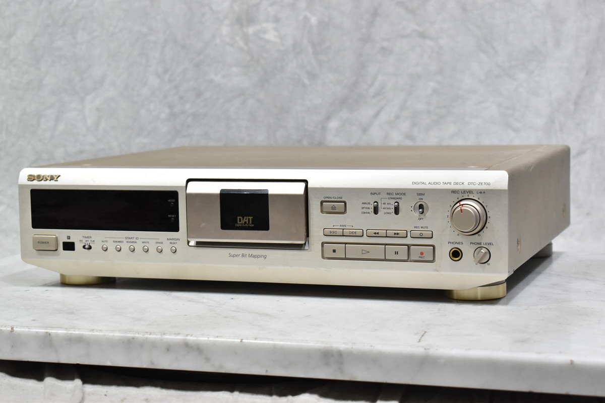 希少・高機能★ SONY ソニー DTC-ZE700 DATデッキ 希少・高機能☆ SONY ソニー DTC-ZE700 DATデッキ