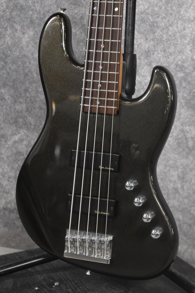 中古 HISTORY ヒストリー GENIUS OF BASS CFS ベース HISTORY ヒストリー GENIUS OF BASS ジーニアス ベース - メルカリ