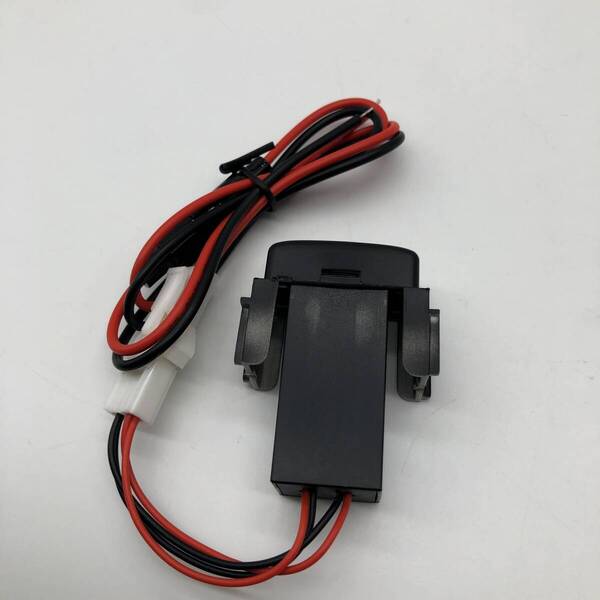 プロボックス NCPNLP50系 USBポート 3.0A スイッチホール カバー 2ポート 後付け 高速充電 Bタイプ A3271