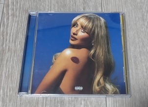 サブリナ・カーペンター Sabrina Carpenter - Short N' Sweet 中古CD