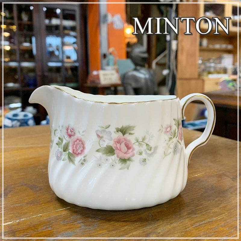 ミントン　スプリングブーケ　チュリーン　蓋付ボウル　楕円 イギリス　ヴィンテージ ミントン スプリングブーケ チュリーン 蓋付きボウル 楕円