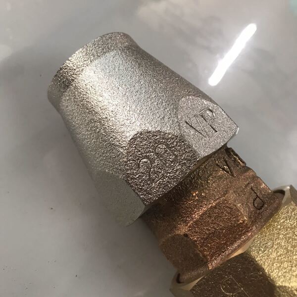 【最安値&送料無料】【ソケット 径:VP20mm -PP20mm】NY式(ポリ&ビニル)ジョイントシリーズ 名古屋バルブ工業株式会社