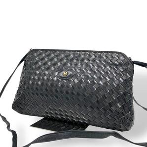 BALLY バリー ショルダーバッグ 編み込み イントレチャート ブラック 黒 金具