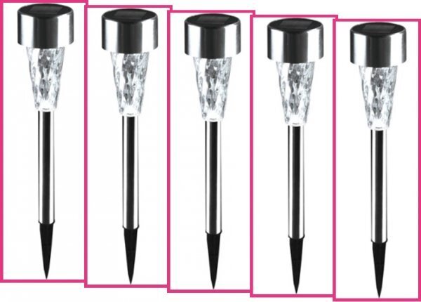 【送料無料:4個 LED ソーラーライト:シルバー 便利】 ★配線不要 電源不要 充電 イルミネーション 飾り 電飾 節電 ライト 電池不要
