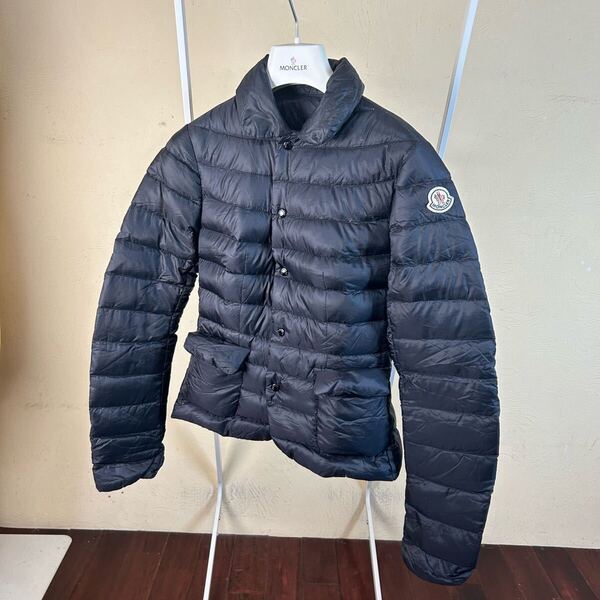 【最安値】 MONCLER モンクレールライトダウンコムデギャルソンコラボジャケット黒0