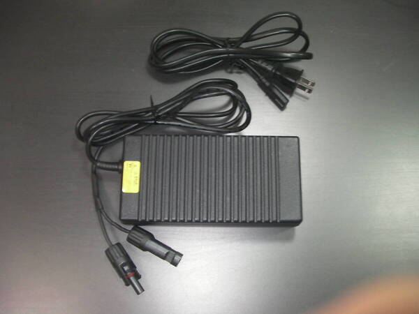 毎日発送します。suaoki g1200など互換充電器 、JVC BN-RB10、Jackery 1000、エコフロー EcoFlow DELTA 2 Max、suaoki g500、PS5B