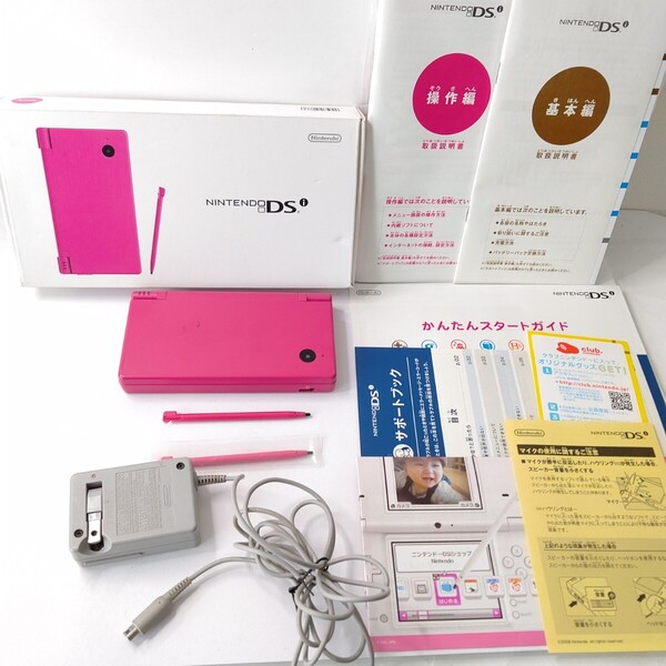 Nintendo ニンテンドーDSi ピンク 画面極美品 任天堂 ゲーム機
